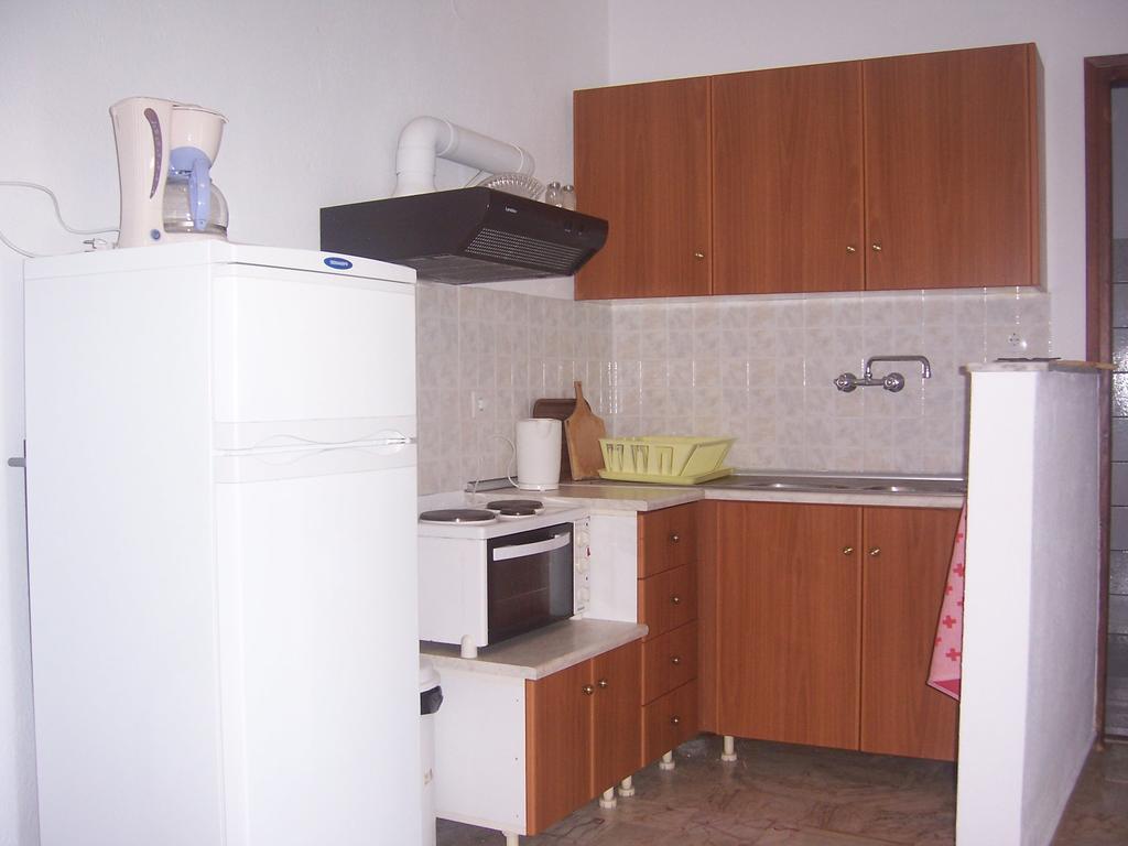 Milina Apartments Екстериор снимка