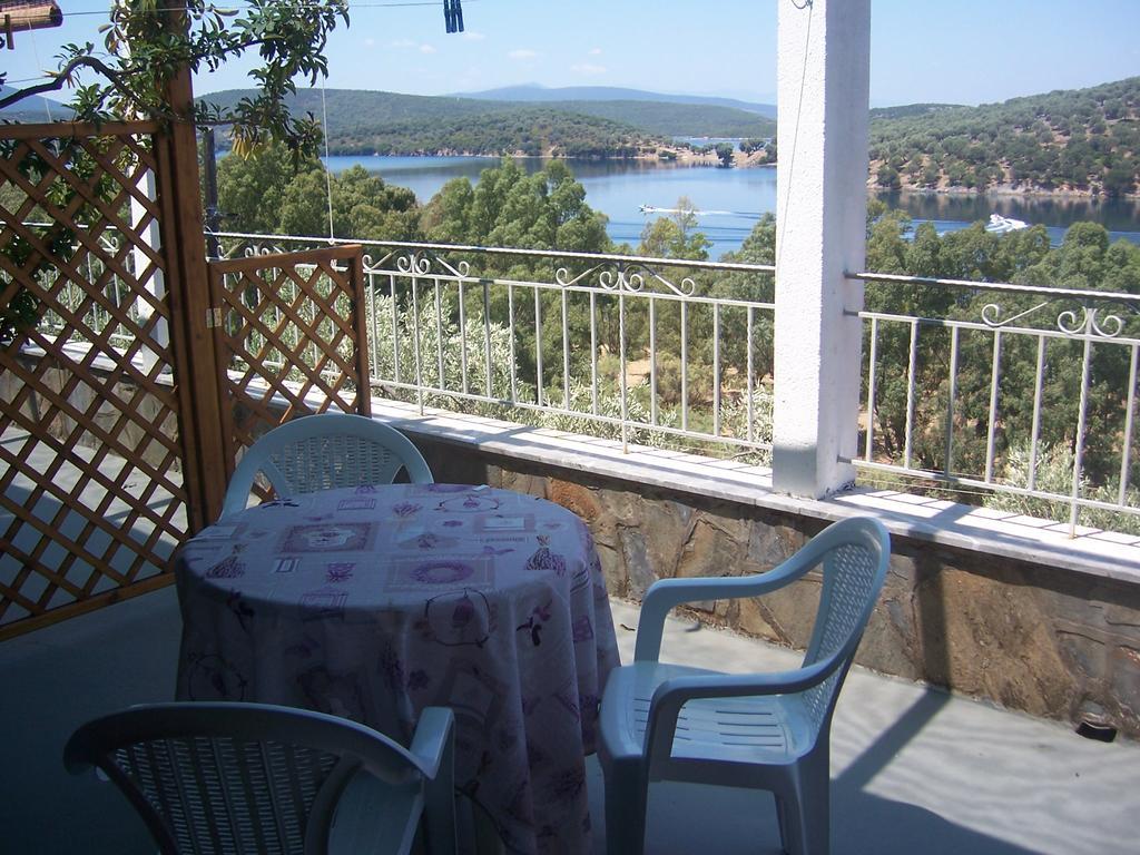 Milina Apartments Екстериор снимка
